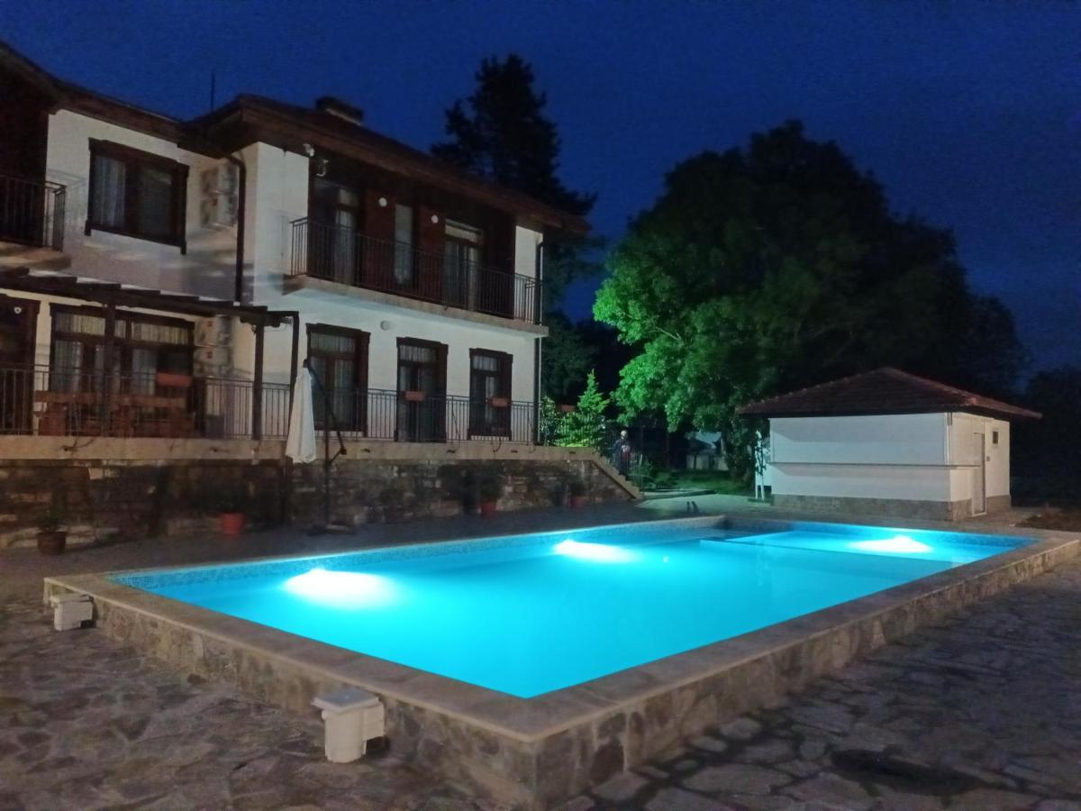 Guesthouse Gostilitsa Εξωτερικό φωτογραφία