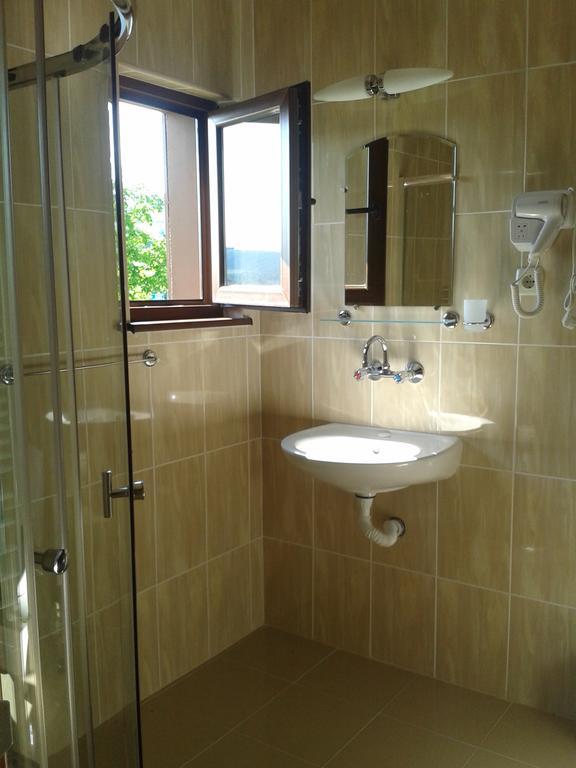 Guesthouse Gostilitsa Εξωτερικό φωτογραφία